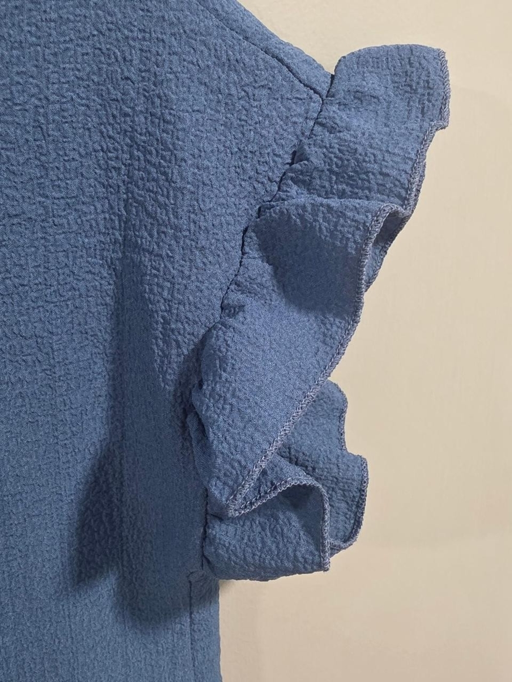 Source Unknown Powder Blue Ruffle Sleeve Blouse - Picture 3 of 5